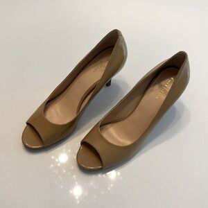 Cole Haan nude pumps